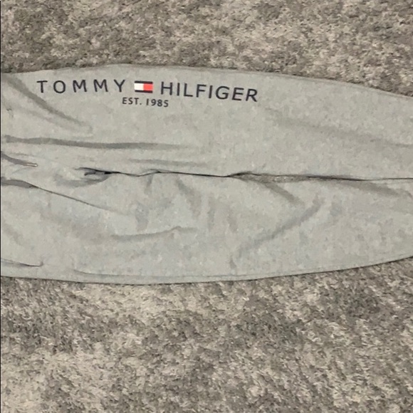 Tommy Hilfiger joggers - Picture 6 of 8